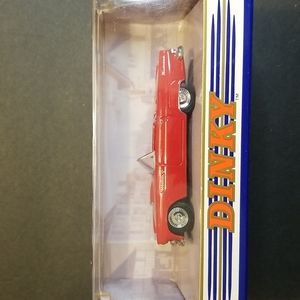 DINKY 1955 FORD THUNDERBIRD